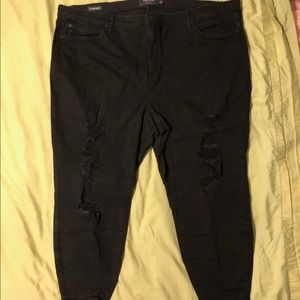 Torrid Sky High Skinny Black Distressed Jean